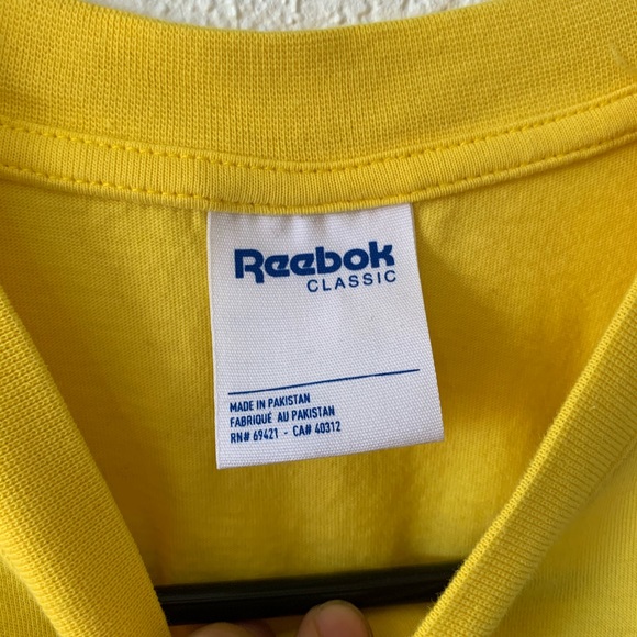 Reebok Crop Top - Picture 3 of 3